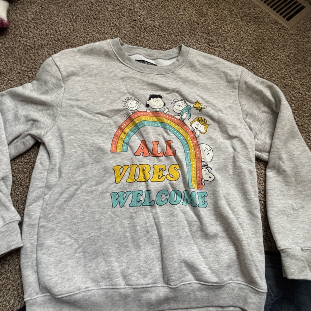 Gray Sweatshirt with Colorful Graphic